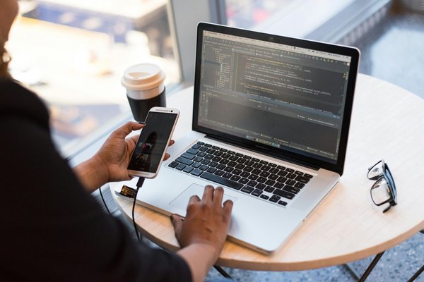 Intégrez facilement la qualité avec un logiciel qhse moderne